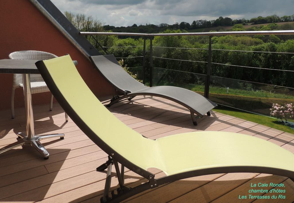 Les Terrasses Du Ris Bed & Breakfast ดูอาร์เนอนี ห้อง รูปภาพ